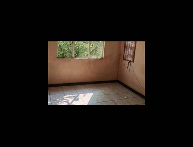 2 bed property to rent in ORMONDE
